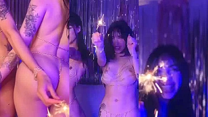 Two Lesbians nudely enjoying by lightning crackers leaked onlyfans video