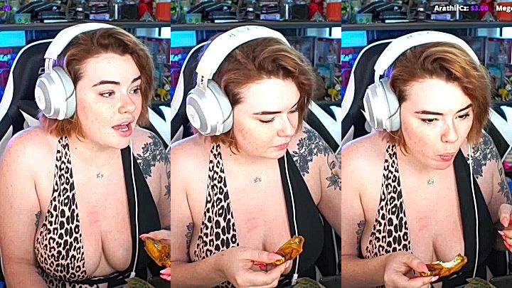 Big Boobs Sabrina Lynn gaming time leaked video