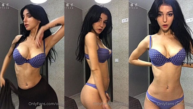 Teasing Hot Girl leaked Small Tits video