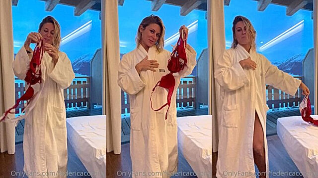 American federicacorona showing her nude body after bath clip leaked