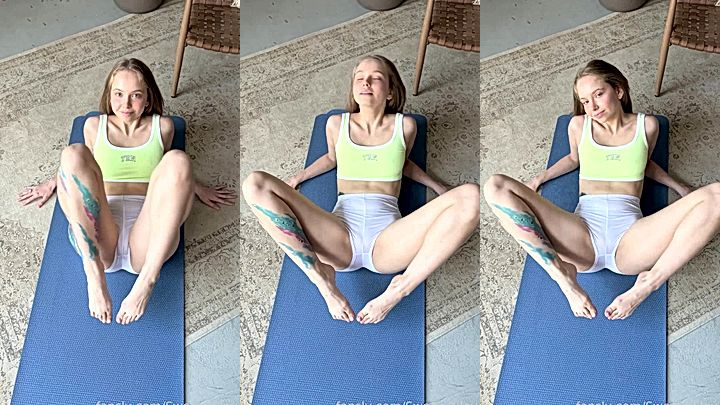 Baby Riley hot ass workout video clip