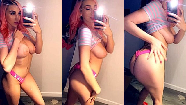 Kendra Sunderland teasing with nude body infront of mirror leaks