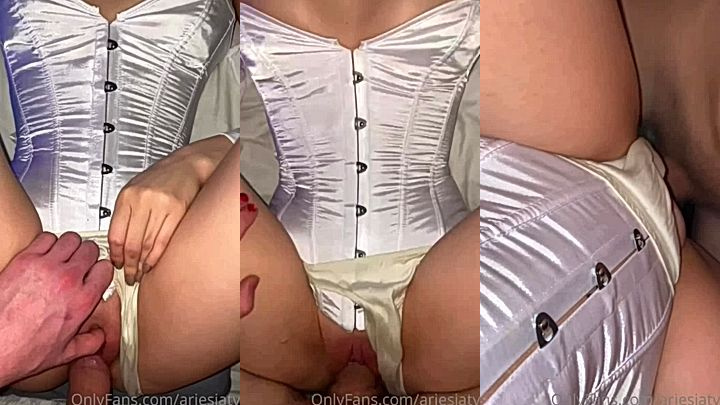 Sexy slut enjoying pussy fuck Ari Baby leaks
