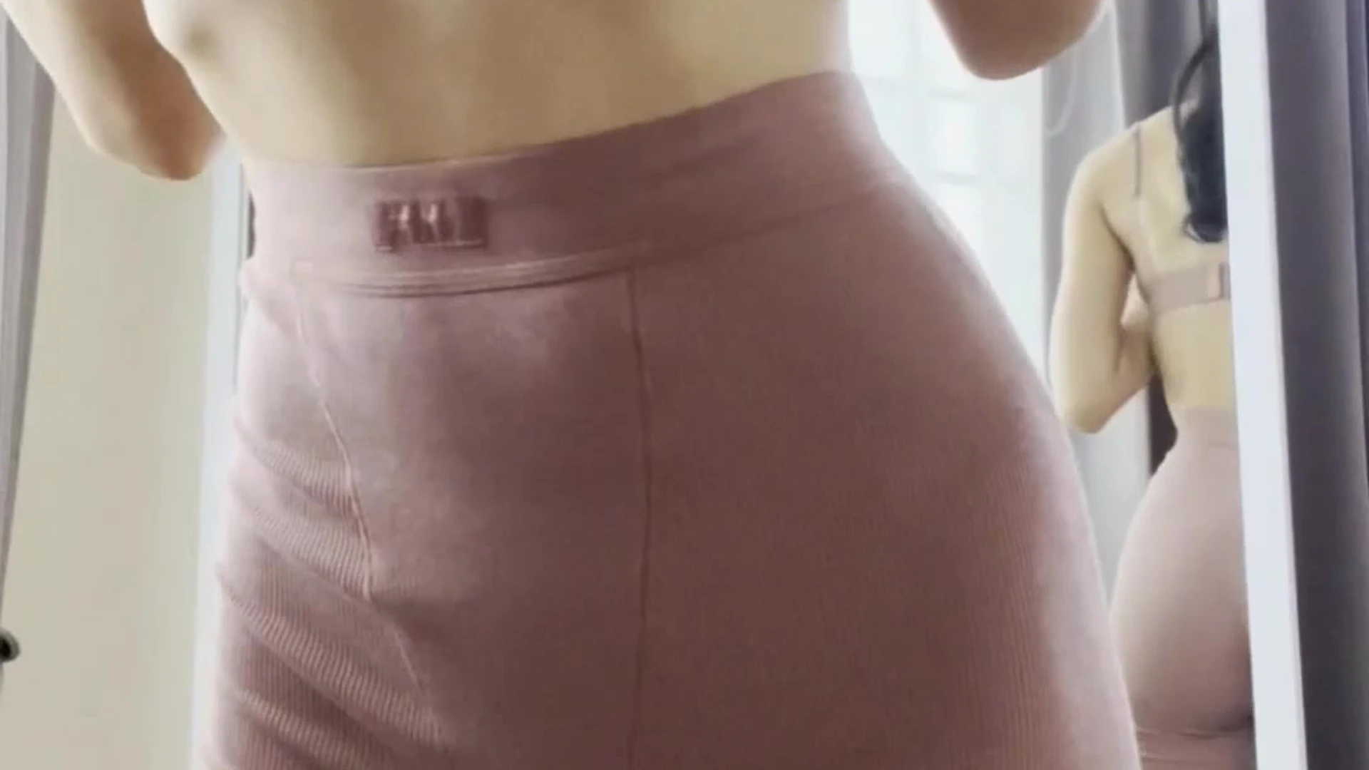 bad girl Ploytigerstam teasing in tight sexy shorts leaked onlyfans