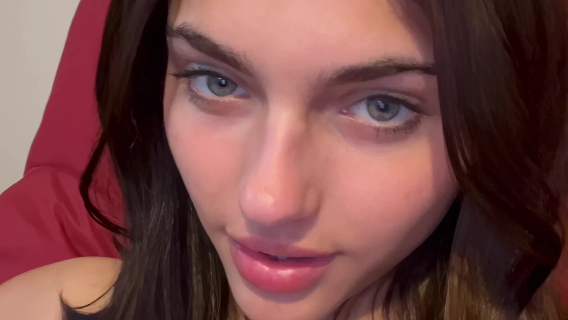 sexy doll Kinsley Wyatt  teases naked on cam onlyfans leak