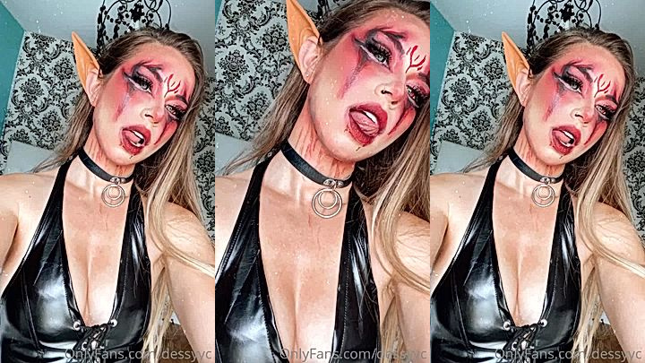 thick babe Dessyyc teasing with her massive tits