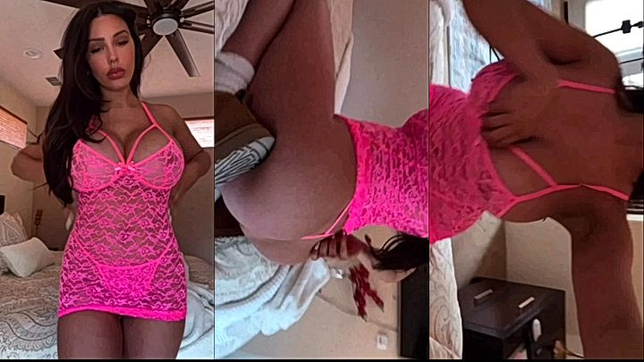 Paige Woolen got so horny she had to use her hands to masturbate herself leaked video