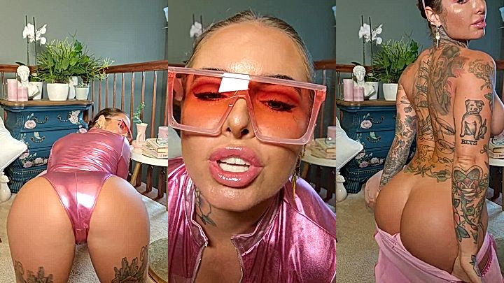 busty onlyfans model Christy Mack undress and shakes her big booty