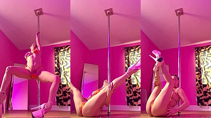 pretty sexy onlyfans model Mama Fiona shows of her hot naked body…