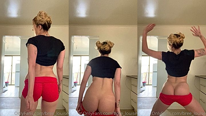 Bree Louise takes off her short to show off her amazing ass leaked onlyfans video