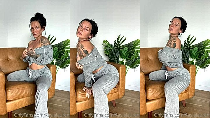 onlyfans model Kayla Lauren undress and shows huge tits