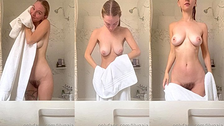 hot naughty american hoe Lily Ivyteases you with her big tits in the abthroom