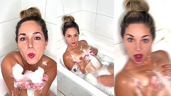 sexy onlyfans model Nicole Block rubs soapy tits in the bath tub