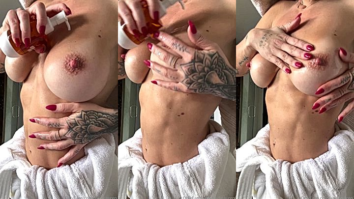 nasty freaky babe Kayla Lauren rubs her big tits till they get hard