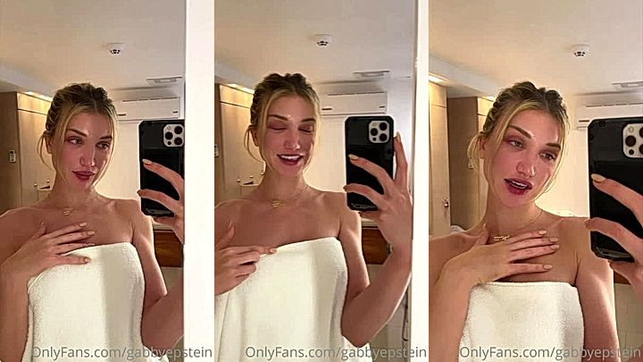 Gabby Epstein takes off her towel to reveasl her amazing body