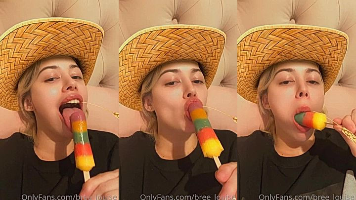 Bree Louis slowly sucked huge dildo in her bedroom