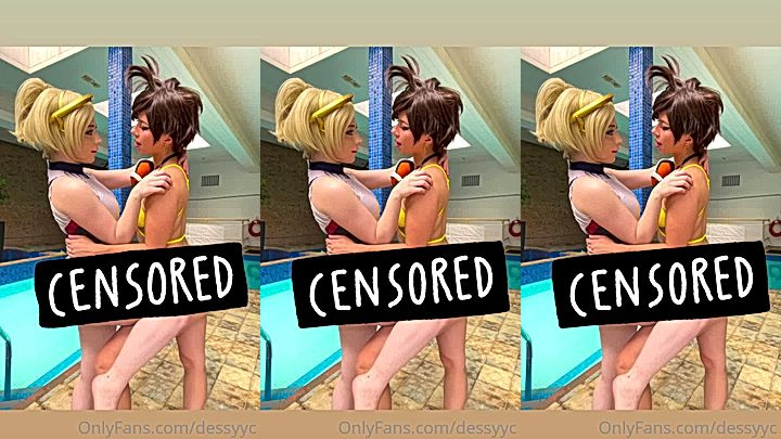 two sexy hot baddies runs their hands over their hot sexy body and ……watch till the end