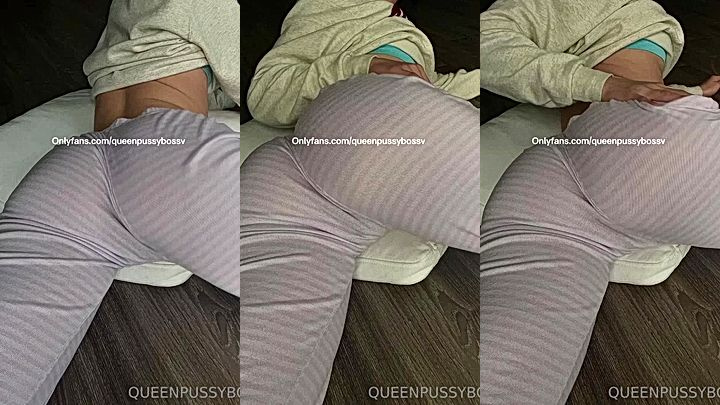Queenpussybossv wiggle her big ass on the bed till you hard AF