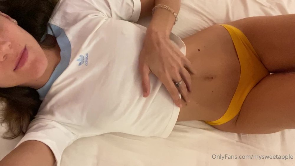 sexy slut MySweetApple touching myself and waiting for you to fuck me onlyfans