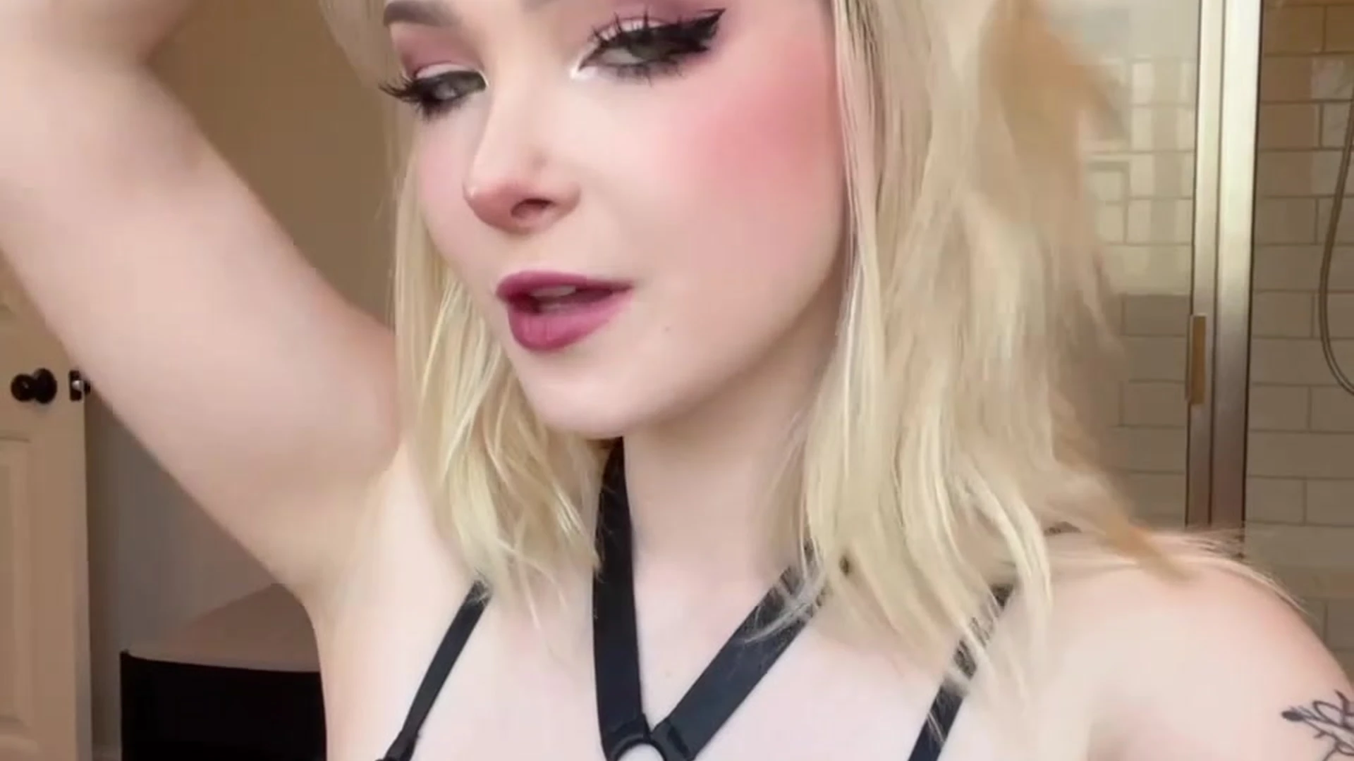 POV: your girlfriend loves pleasing you, Sneesnaw sexy dildo suck tease