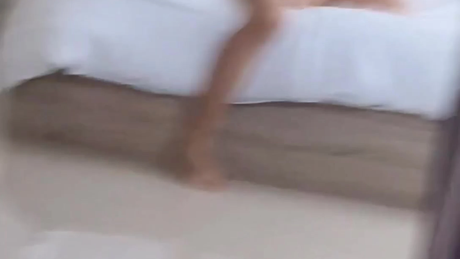 sexy model Ploytigerstam strip her tits and teases her sexy body on bed onlyfans leak