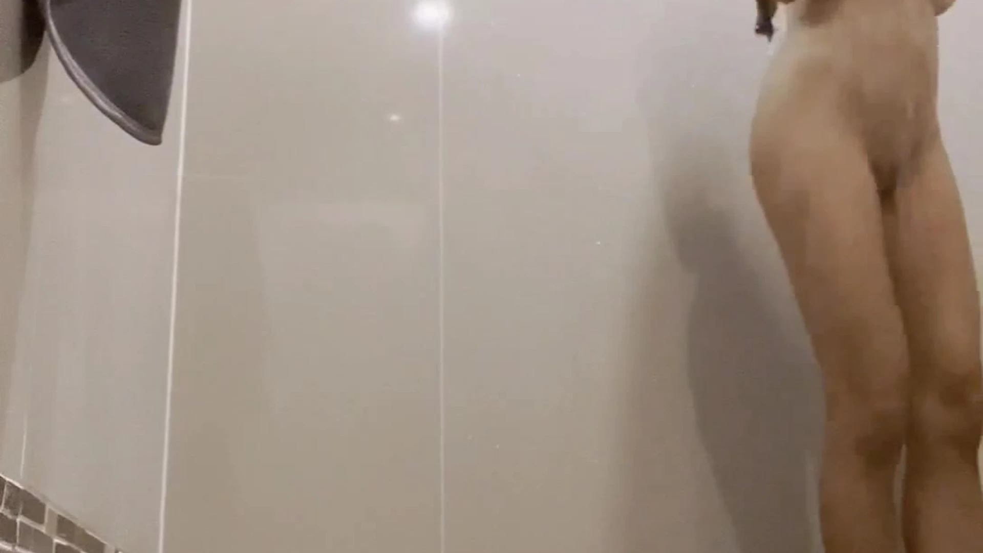 naughty model Ploytigerstam body teases in  bathroom leaked onlyfans