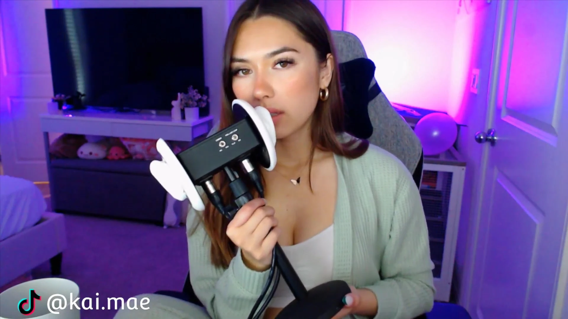 leaked nude video of sexy naughty slut Kailey Mae playing with her toys