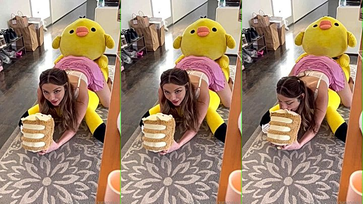 freaky latina Katiana Kay playing with her teddy’s onlyfans