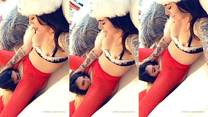 horny Gianna Dior receive head to her girlfriend naked leaked onlyfans