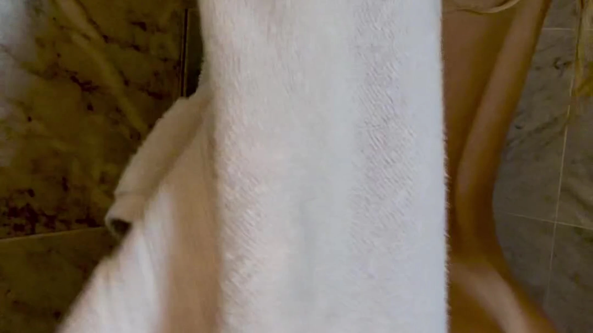 wet babe Kt Lordahl bounce big ass till it claps onlyfans leak