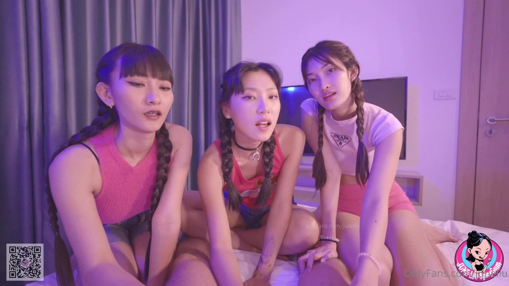 leaked video of three sisters sharing one huge cock, they too turns gagging on his cock and stroking hard till he cums