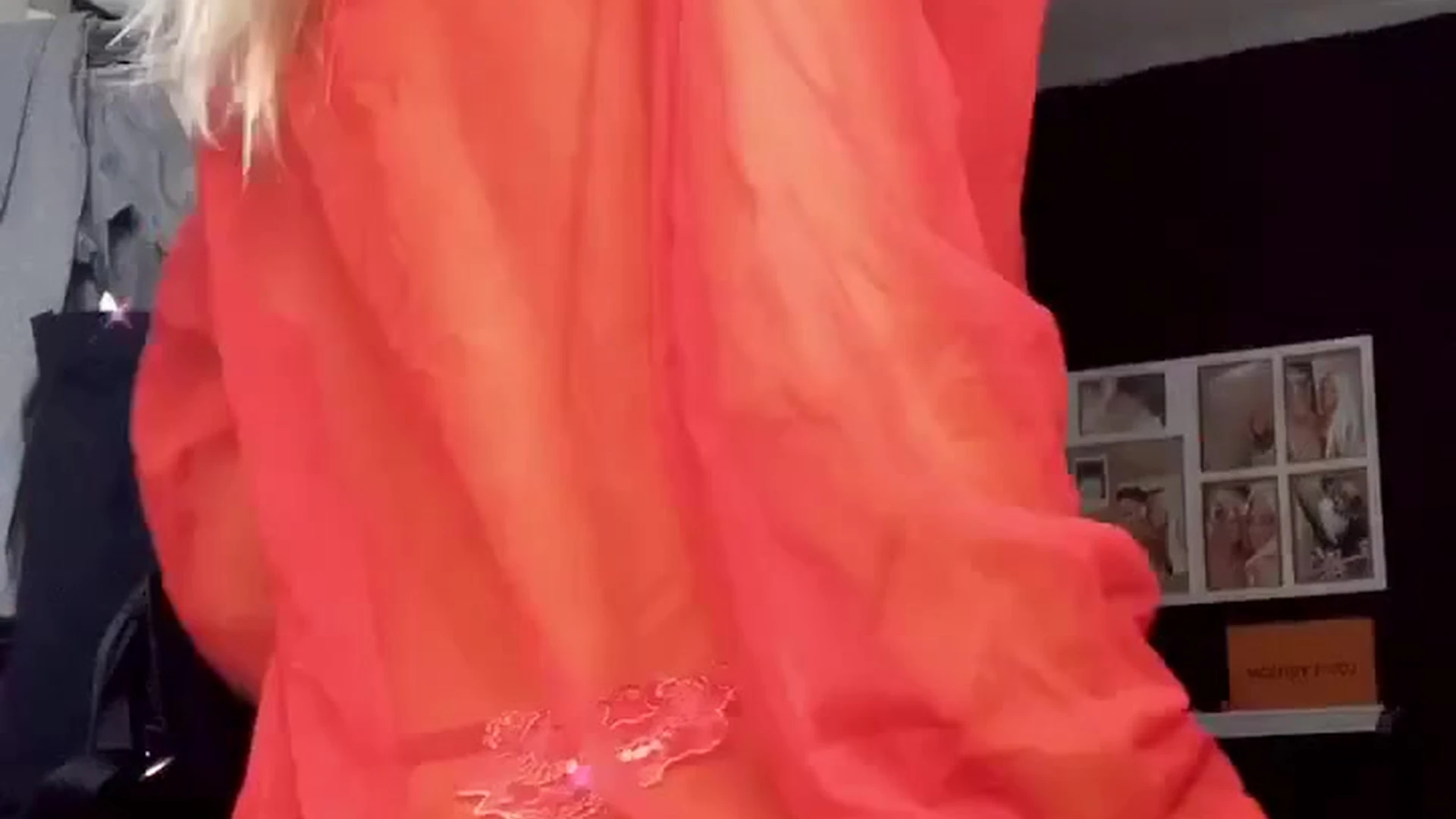 sexy model Kt Lordahl titty tease in night dress before stripping off her juicy ass onlyfans leak