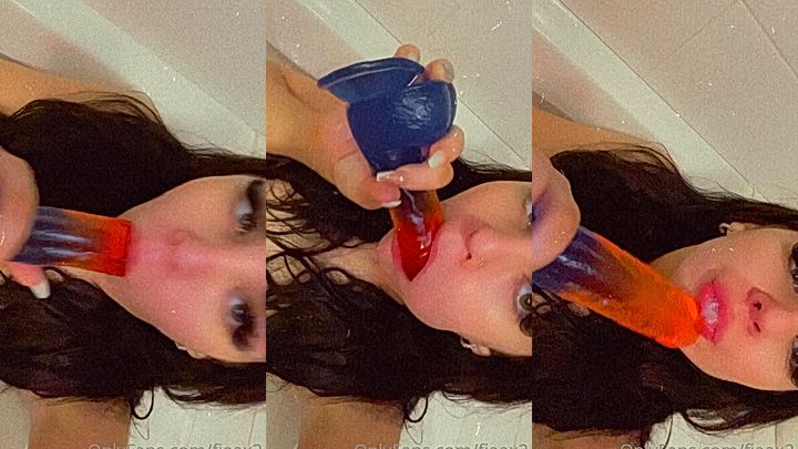 horny slut stepsis Safiyaax loves sucking her plastic dick onlyfans