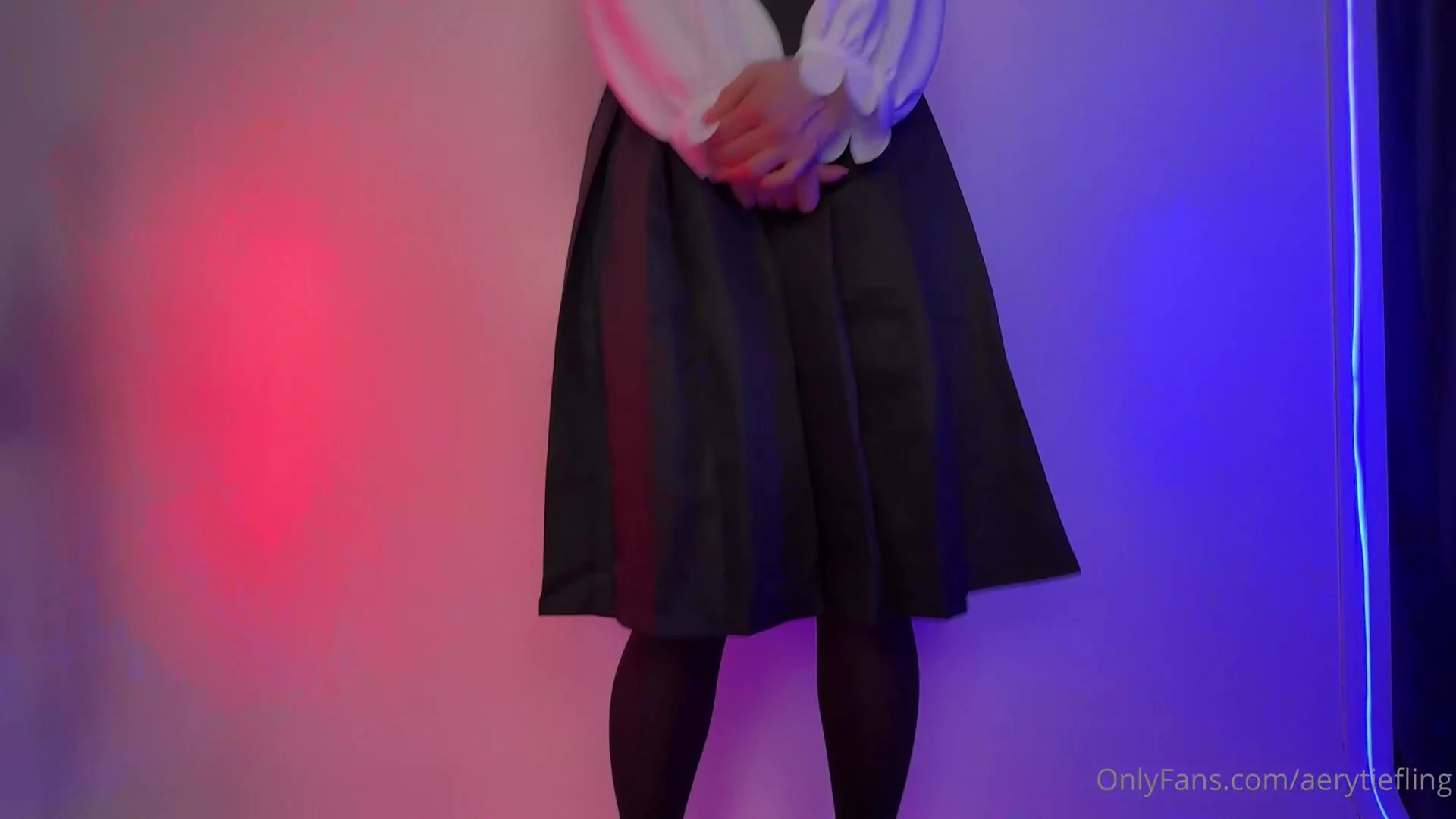 bad girl  Aery Tiefling pussy tease gently till her pussy soak on cam onlyfans leak video