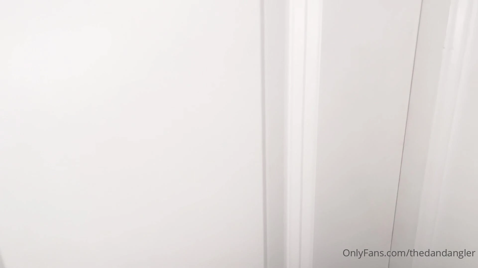 Thedandangler plays with her juicy pussy using a vibrator