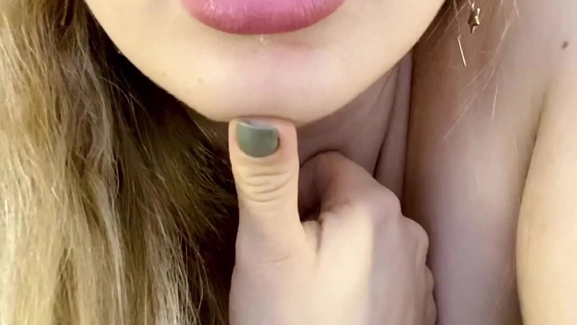 jiggling my big tits slowly in front of you onlyfans leak video Cheryl Blossom
