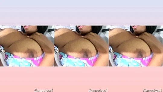 Angelysc is having a good time teasing with her boobs