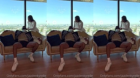 Jaaden Kyrelle and her sexy friend both fuck on one huge dick