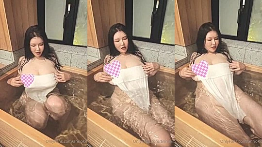 big boobs japanese model cant resist showing off her sexy boobs to her fans