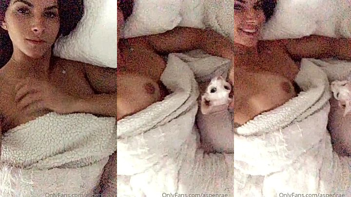 sexy hot model moans uncontrollably as she rubs her wet dripping onlyfans leaked on the bed