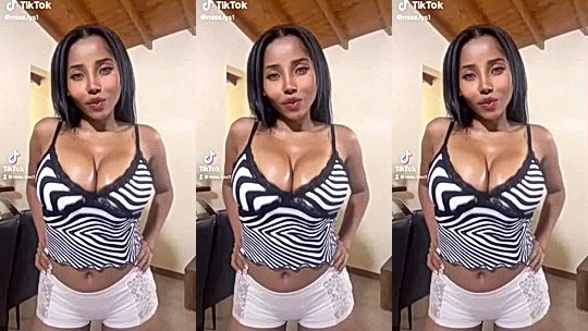 hot Colombian latina baddie is having a good time with her fans leaked onlyfans video