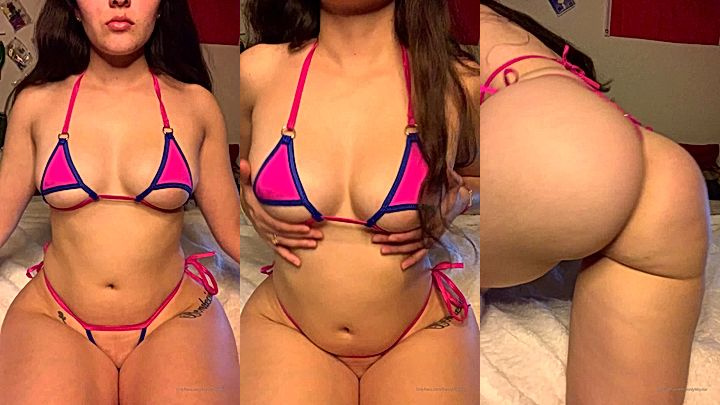 sexy chick Bbystar looks good on bikini onlyfans