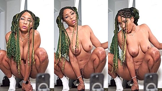 freak queen Frankiiy squats over and rides a dildo like a horny slut till she moans for pleasure, onlyfans leak