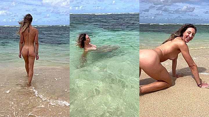 big booty slut Stephinspace naked on the bitch showing off her sexy hot body