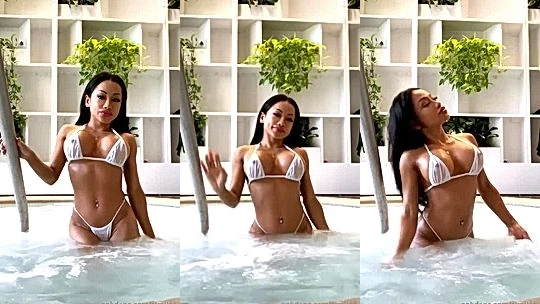 naughty slutty bitch CJ Miles chiling in the jacuzzi in her sexy hot lingrie, leaked video