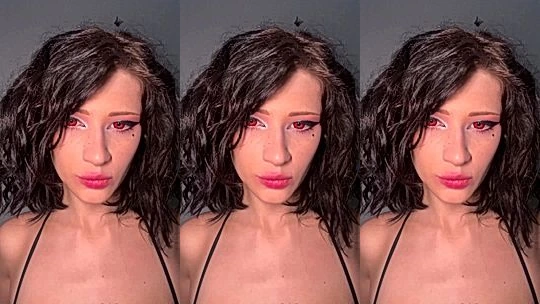 teasing video of onlyfans model Vampkira shows her natural big boobs