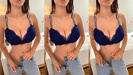 onlyfans american babe Sophie Mudd fondles her big boobs