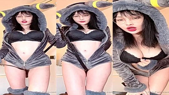 nasty wet bitch Hidori Rose grab and squeeze her nipples hard till she cums, leaked video