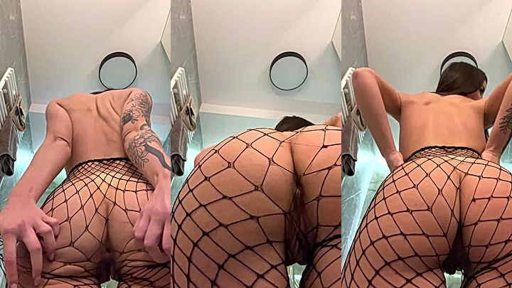 Sonya Jess big tits showing her huge ass naked nude onlyfans leak