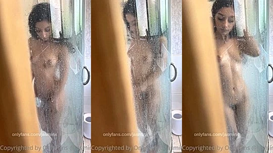 nasty diva  Jasminx seduce in bathroom like a slut onlyfans leak video